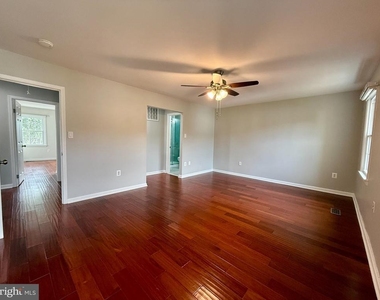 7962 Revenna Lane - Photo Thumbnail 29