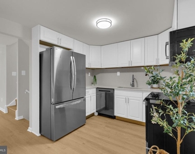 3046 Talking Rock Drive - Photo Thumbnail 10