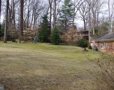 9001 Glenbrook Road - Photo Thumbnail 23