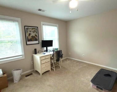 12519 Arnsley Court - Photo Thumbnail 20