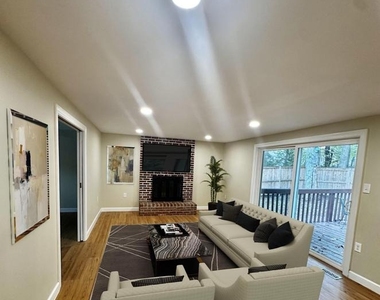 2281 Dosinia Court - Photo Thumbnail 39