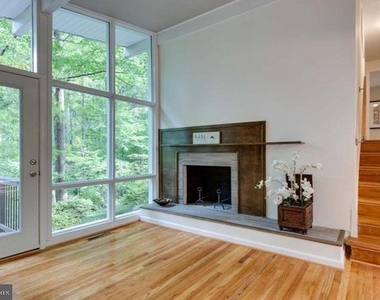 3615 Tallwood Terrace - Photo Thumbnail 17