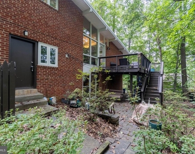 3615 Tallwood Terrace - Photo Thumbnail 2