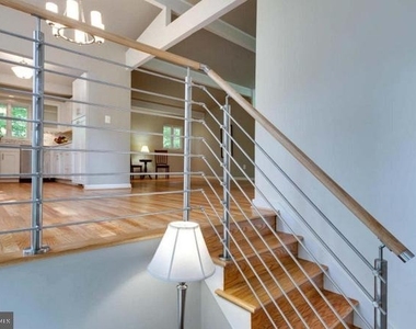 3615 Tallwood Terrace - Photo Thumbnail 16
