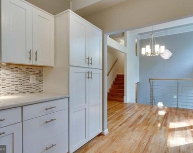3615 Tallwood Terrace - Photo Thumbnail 11