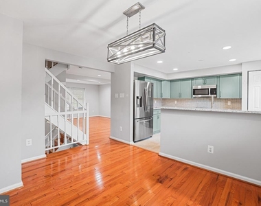 6058 Chicory Place - Photo Thumbnail 5