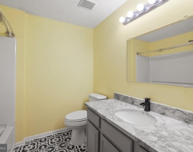 6058 Chicory Place - Photo Thumbnail 18