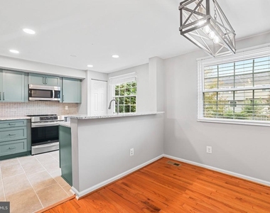 6058 Chicory Place - Photo Thumbnail 4