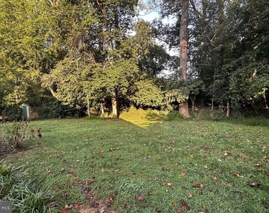 9612 Whitecedar Court - Photo Thumbnail 2