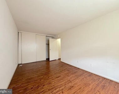 9653 Hagel Circle - Photo Thumbnail 10