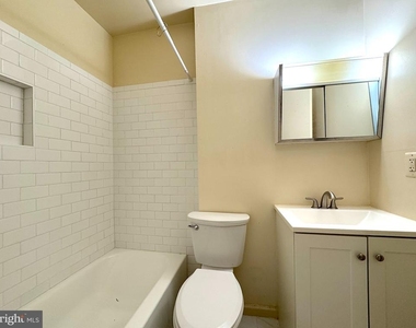 9653 Hagel Circle - Photo Thumbnail 11