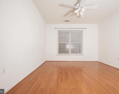 3820 Lightfoot Street - Photo Thumbnail 9