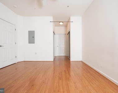 3820 Lightfoot Street - Photo Thumbnail 8