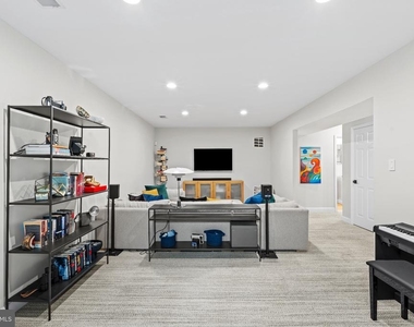 1405 Buena Vista Avenue - Photo Thumbnail 33