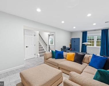 1405 Buena Vista Avenue - Photo Thumbnail 34