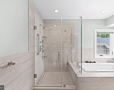 1405 Buena Vista Avenue - Photo Thumbnail 16