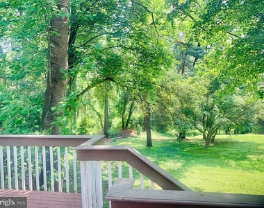1163 Kettle Pond Lane - Photo Thumbnail 9