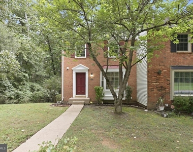 2915 Ellenwood Drive - Photo Thumbnail 1