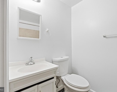 2915 Ellenwood Drive - Photo Thumbnail 21