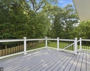 280 Sage Circle - Photo Thumbnail 7