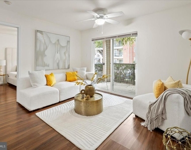 3303 Wyndham Circle - Photo Thumbnail 8