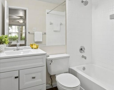 3303 Wyndham Circle - Photo Thumbnail 35