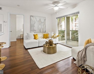 3303 Wyndham Circle - Photo Thumbnail 12