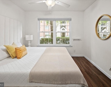 3303 Wyndham Circle - Photo Thumbnail 31