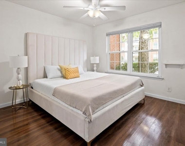 3303 Wyndham Circle - Photo Thumbnail 30