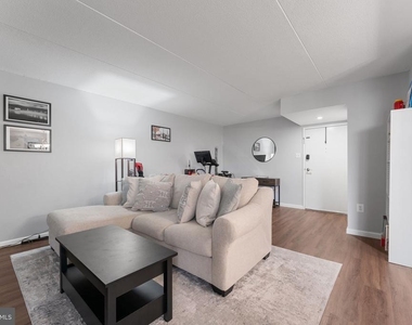 6300 Stevenson Avenue - Photo Thumbnail 10
