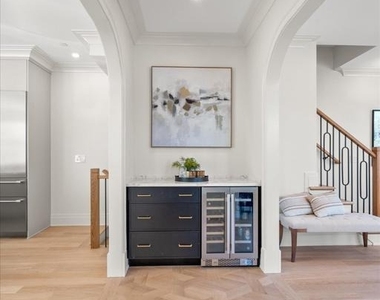 113 N West Street - Photo Thumbnail 39