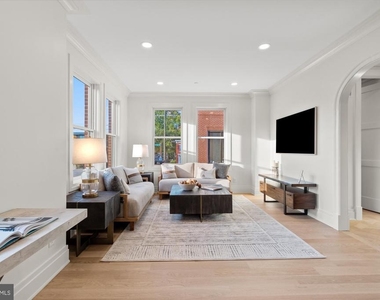 113 N West Street - Photo Thumbnail 36