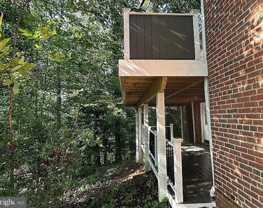 2136 N Troy Street - Photo Thumbnail 11