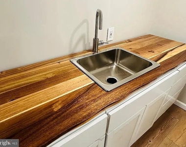 2136 N Troy Street - Photo Thumbnail 37