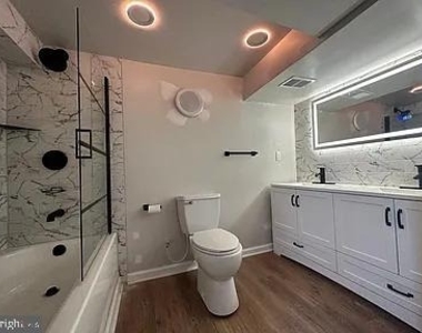 2136 N Troy Street - Photo Thumbnail 25
