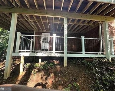 2136 N Troy Street - Photo Thumbnail 9