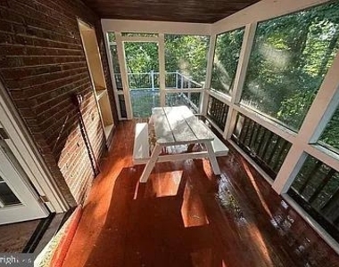 2136 N Troy Street - Photo Thumbnail 6