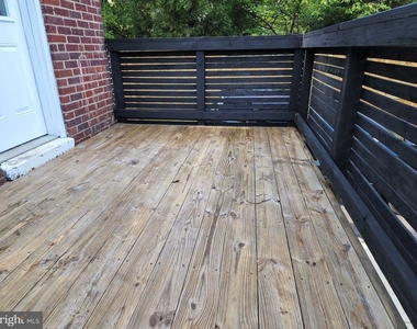 1227 N Utah Street - Photo Thumbnail 5