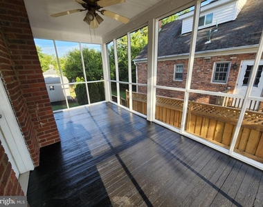 1227 N Utah Street - Photo Thumbnail 18