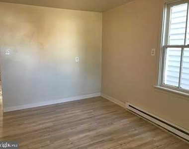 202 Second Avenue - Photo Thumbnail 6