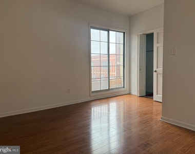 455 N 12th Street - Photo Thumbnail 12