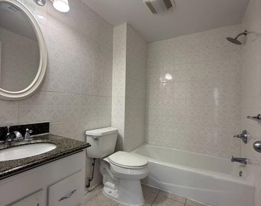 455 N 12th Street - Photo Thumbnail 9