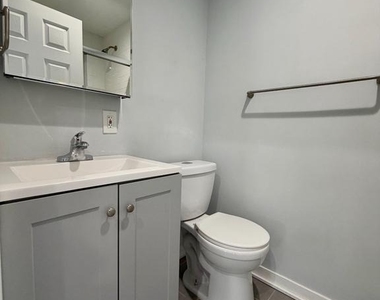 1247 Snyder Avenue - Photo Thumbnail 10