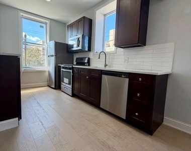 1247 Snyder Avenue - Photo Thumbnail 1