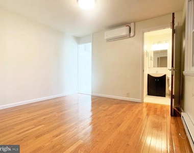 1510 Fairmount Avenue - Photo Thumbnail 4