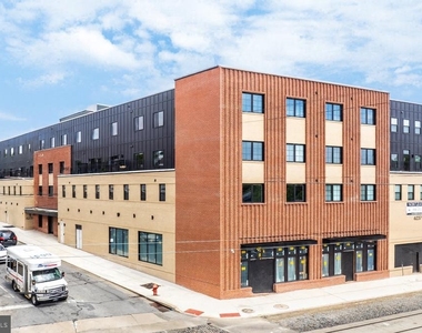 6237 Germantown Avenue - Photo Thumbnail 9