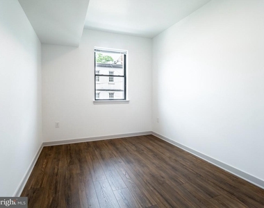 6237 Germantown Avenue - Photo Thumbnail 5