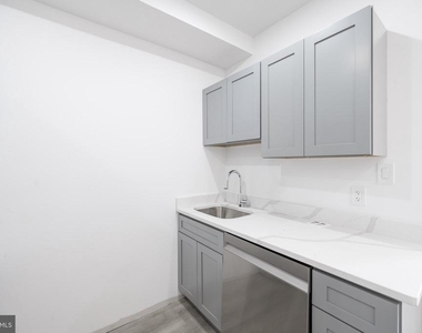 948 Belmont Avenue - Photo Thumbnail 1