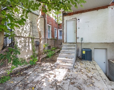 948 Belmont Avenue - Photo Thumbnail 7