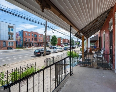 948 Belmont Avenue - Photo Thumbnail 12